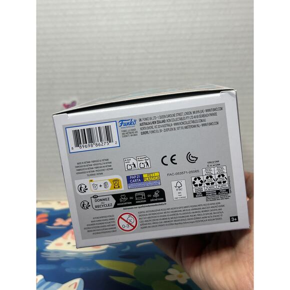 Lilo & Stitch Luau Stitch Funko Pop! Vinyl Figure #1567 - Picture 11 of 13